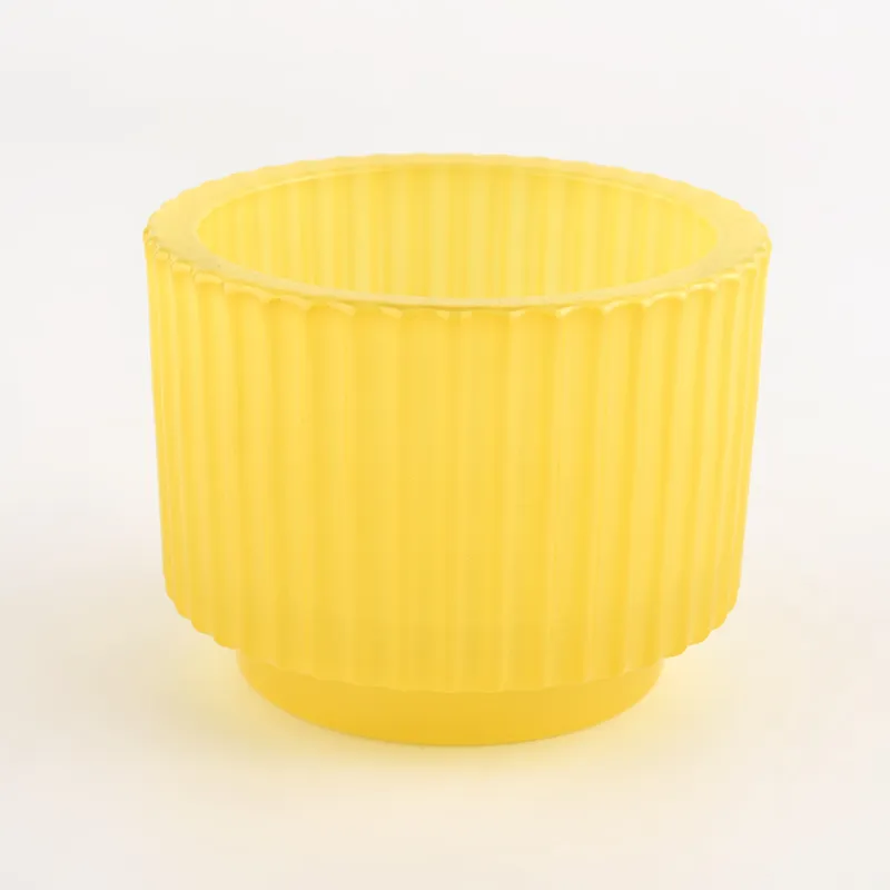 China Wholesale newly design 200ml yellow glass candle jar for home deco - COPY - 0o5tso pengilang
