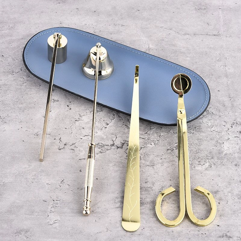 Supplier luxury gold metal candle snuffer for home deco