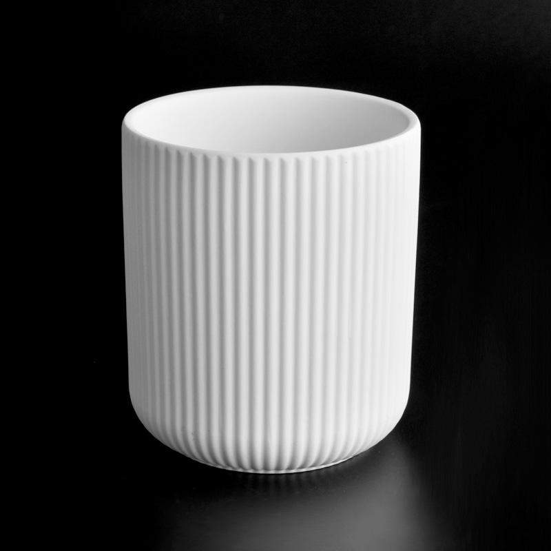 Vases de bougie en céramique blanc mat 400 ml Vases de bougie en céramique rayés en gros