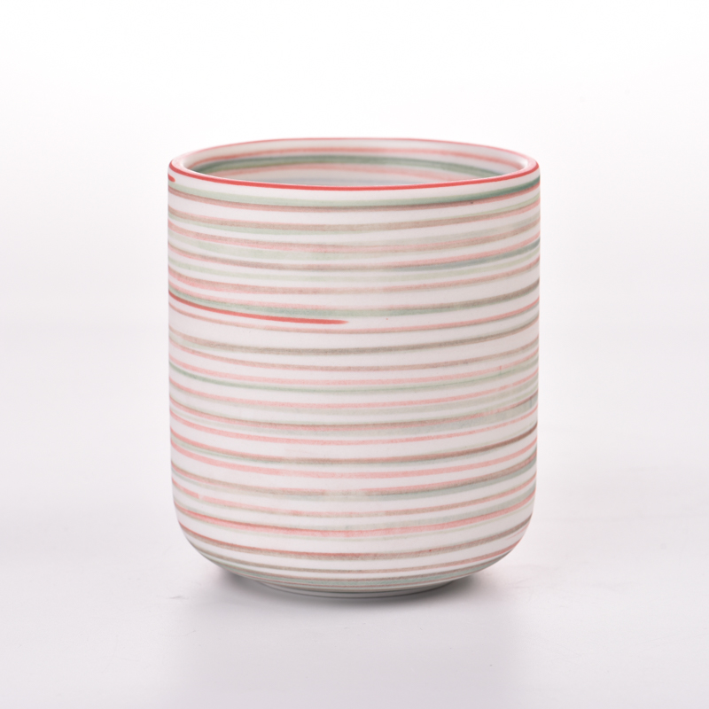 Jauna dizaina krāsains gredzenveida līnijas dekors uz populārās formas keramikas sveču burkas piegādātājam
