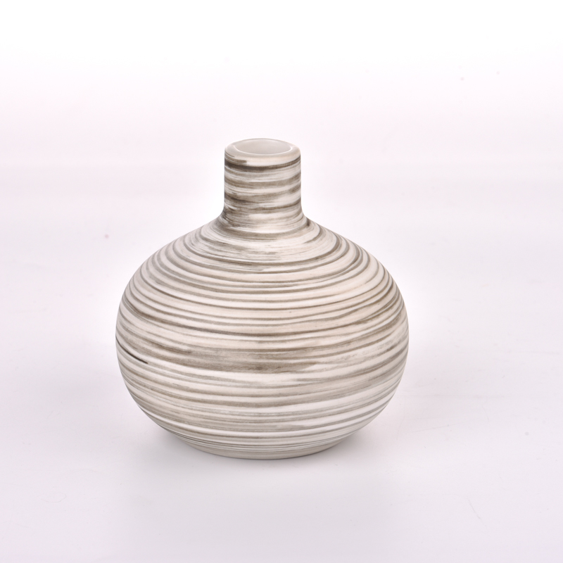 330 ml keramikas aromātiskā eļļas pudele ar niedrēm difuzoru pudeles vairumtirdzniecība