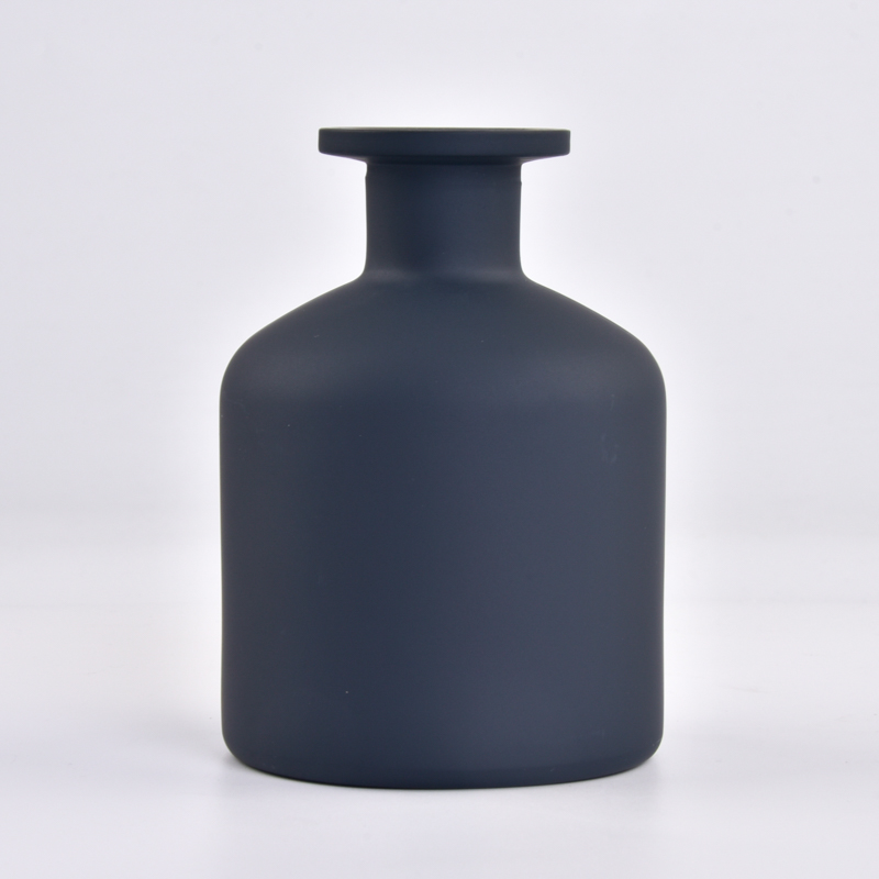 Матирани черни стъклени тръстикови бутилки с дифузьор 258 ml стъклени бутилки