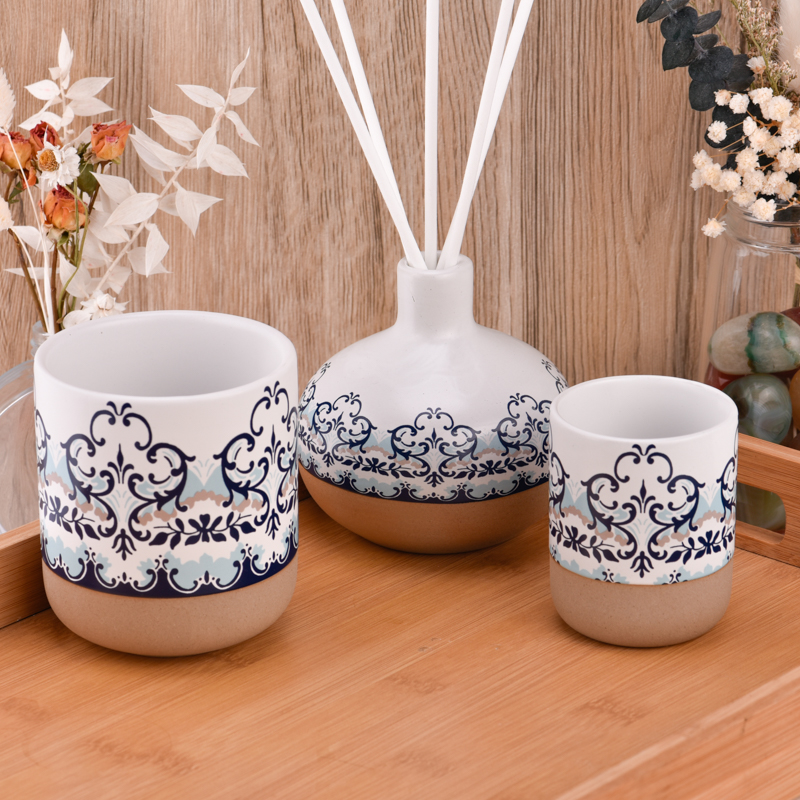 Luxury wholesale flower pattern ceramic aromatherapy bottles