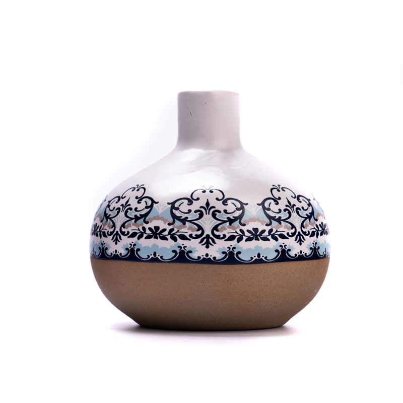 Luxury wholesale flower pattern ceramic aromatherapy bottles