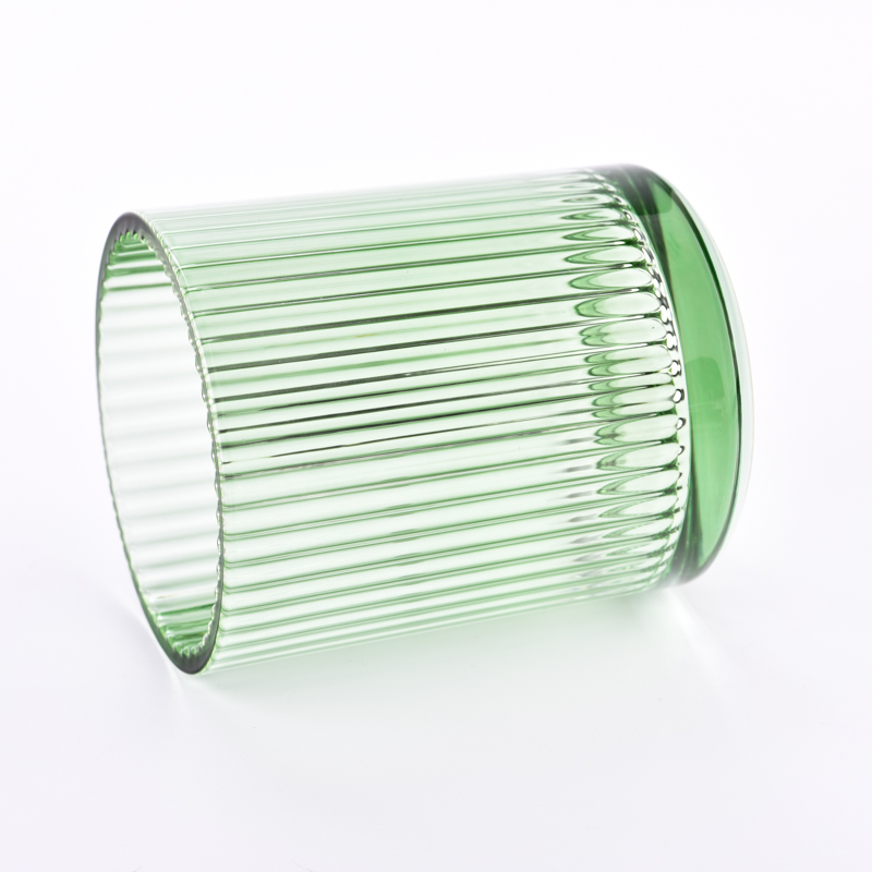 Suosittu vihreä lasikynttiläastia 440 ml pystysuuntaiset lasikynttiläpurkit kodin sisustukseen