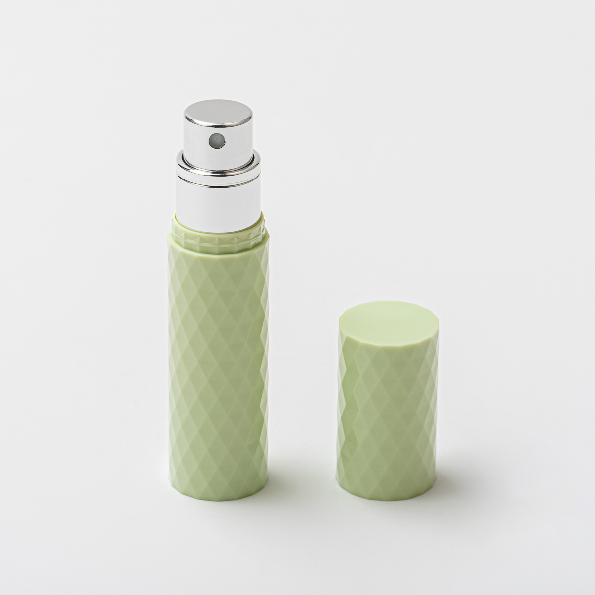 Chai xịt nước hoa bằng nhựa hình kim cương 5ml sang trọng