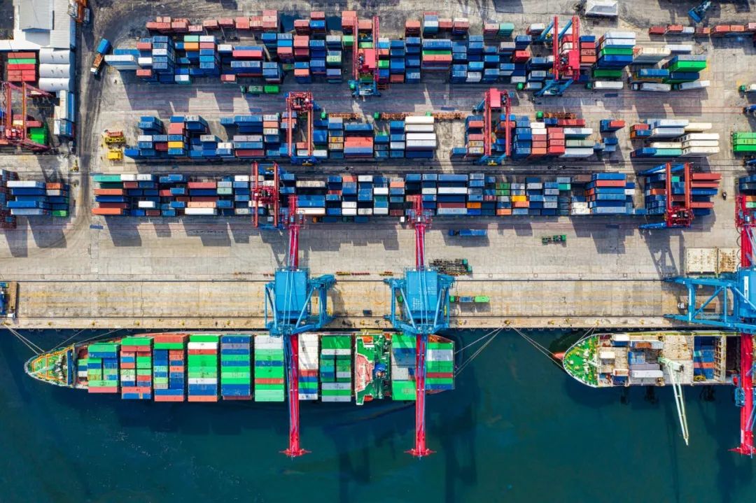 Questo nuovo tipo di nave portacontainer ecologica può aumentare lo spazio di carico aggiuntivo dell'8%!