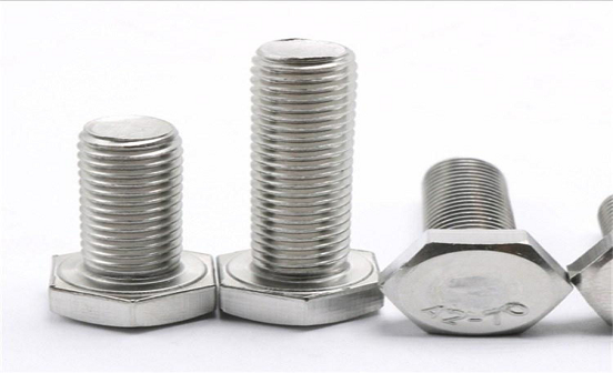 Flange Joint Sealing — Why 304 Bolts Are Not Recommended