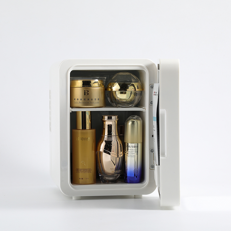 Large capacity silent refrigeration mini refrigerator factory wholesale