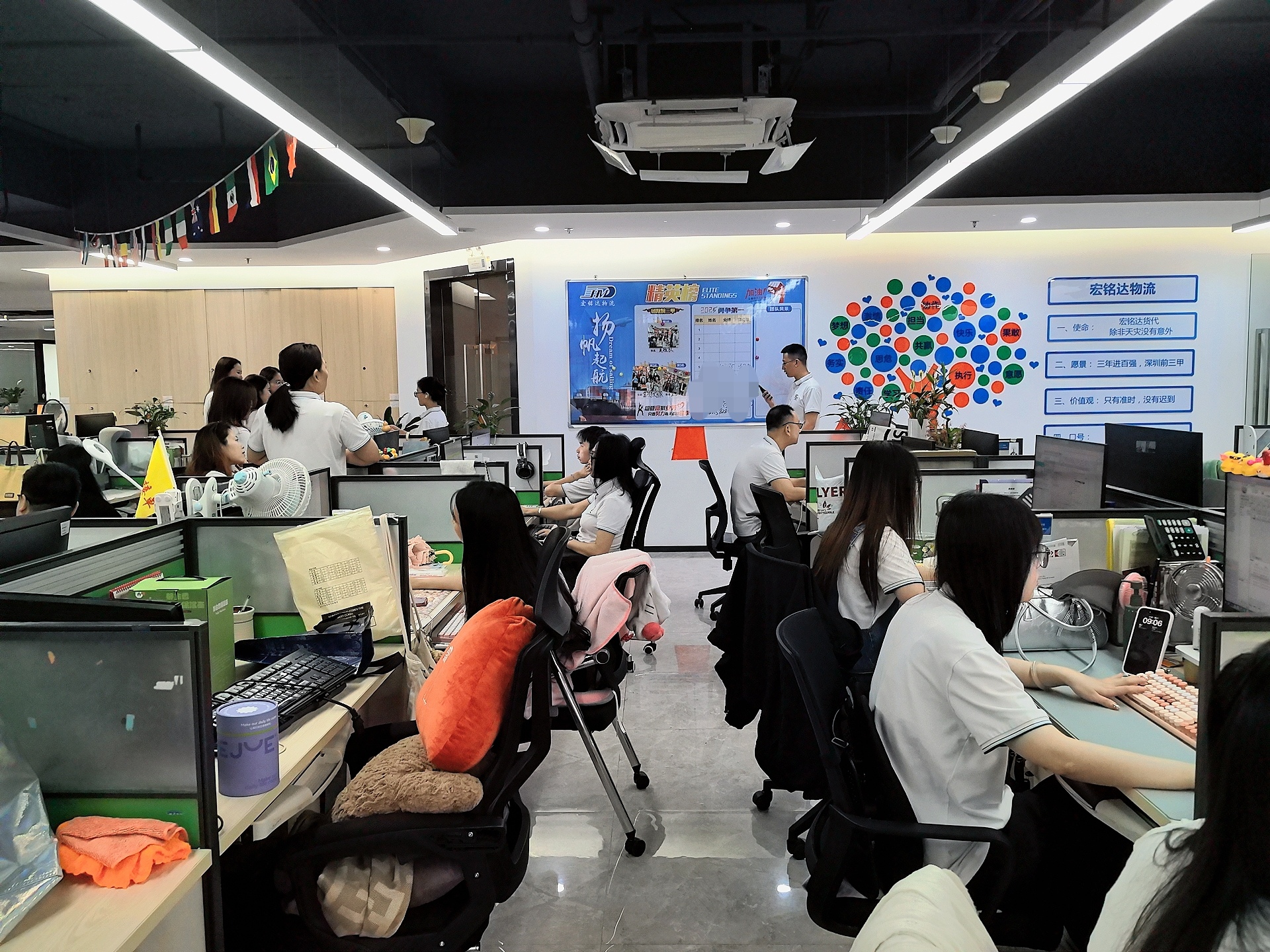 Fret aérien direct vers les Émirats arabes unis depuis la Chine Aucun agent d'expédition porte à porte de transfert