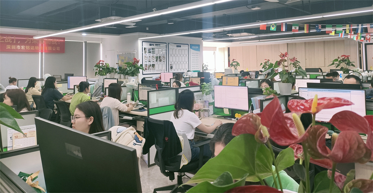 摩登7空运 省钱省心 迪拜阿联酋航空货运代理 清关便捷 舱位优先安排