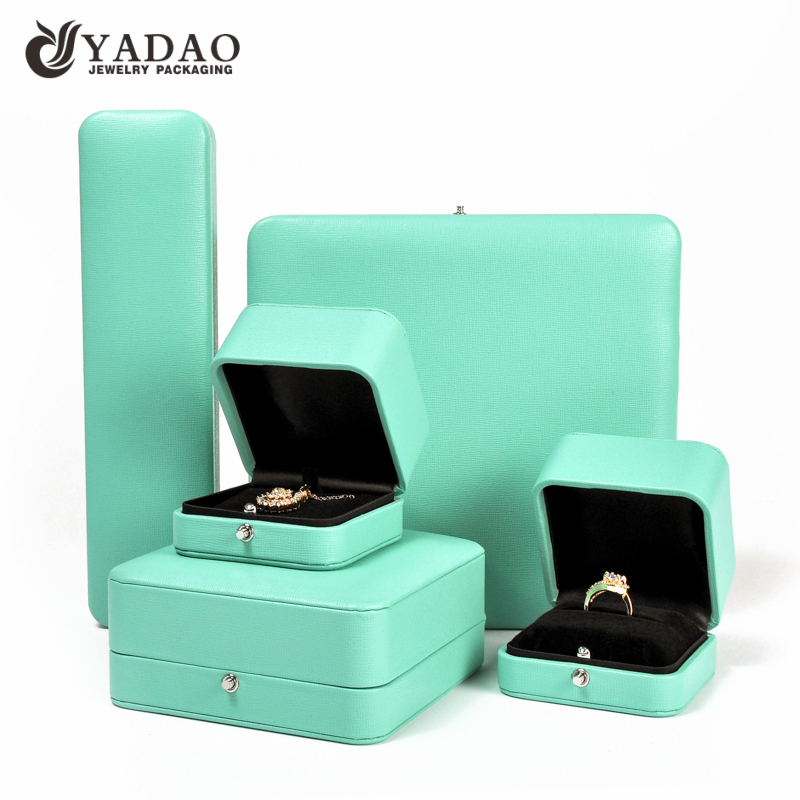 Yadao Plastic jewelry packaging box wrapped by Pu leather Cartier style jewelry box 