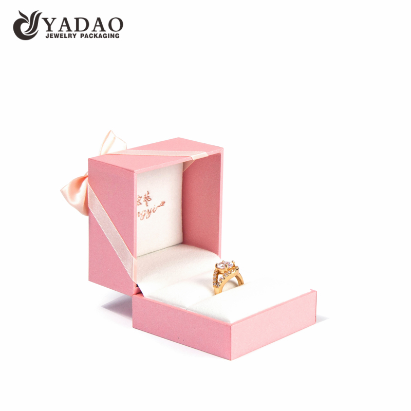 luxury finish plastic jewelry packaging box drawer design clip ring box with ribbon tie