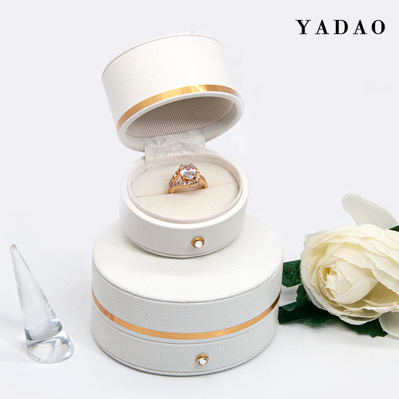 high end luxury golden rim more colors to chose jewellery diamond wedding set box