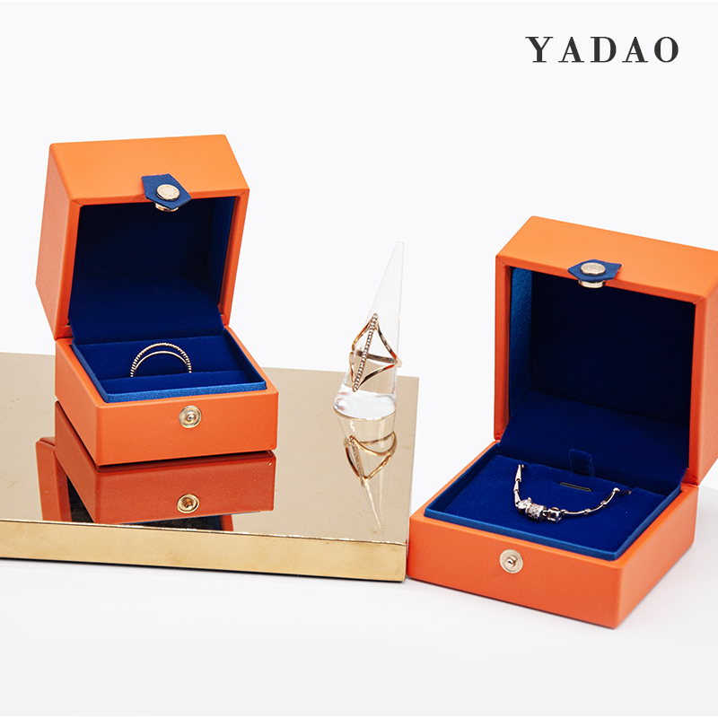 Fashion jewelry luxury branded diamond gold pearl packaging leather store online selling best