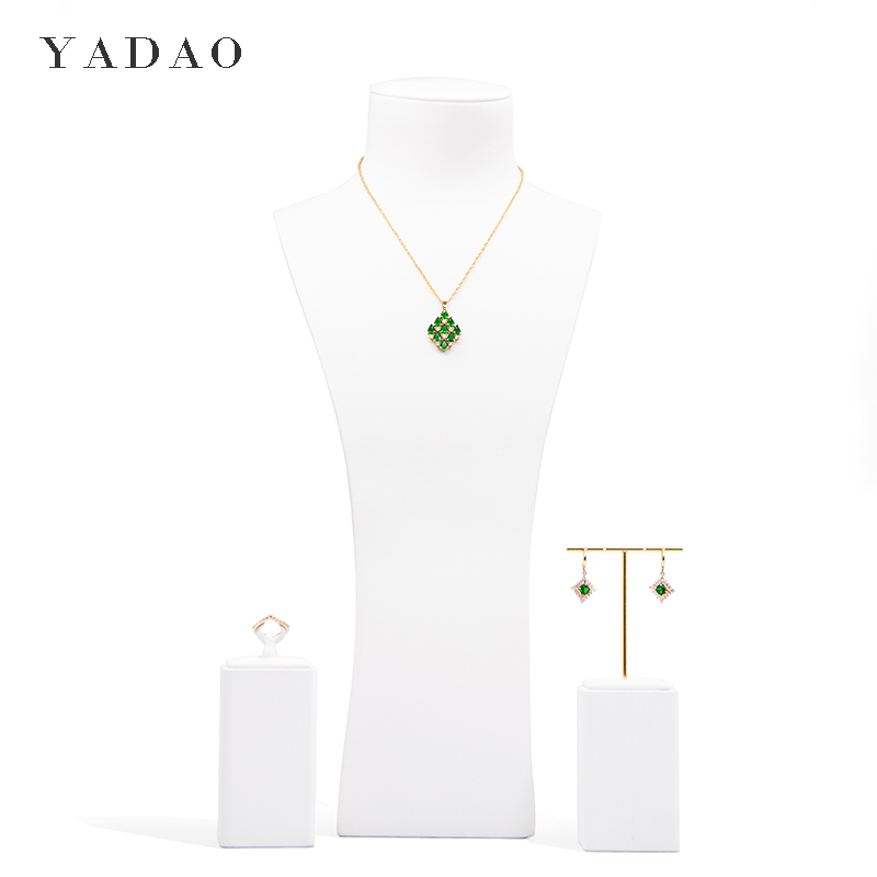 Ensemble d'affichage de bijoux de buste en résine personnalisé simple blanc