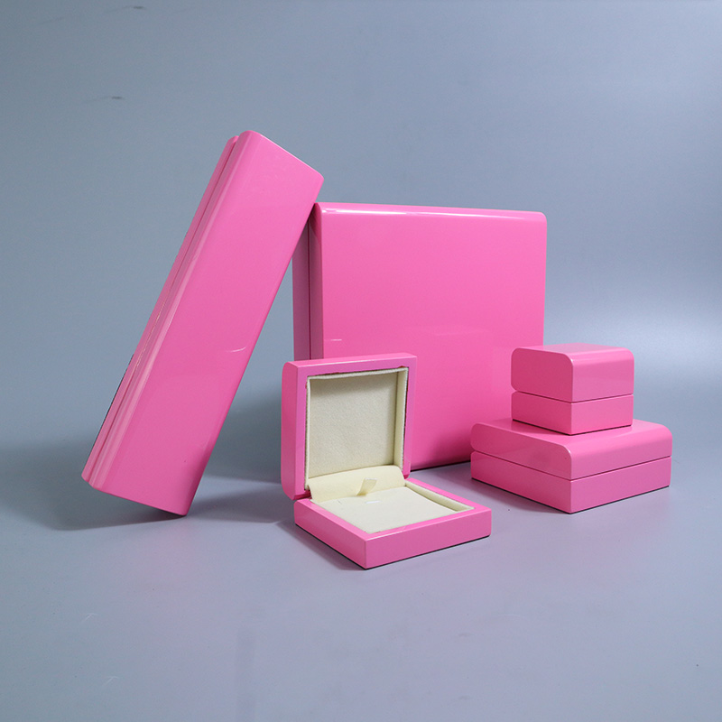 New recommendation High-end  luxurious Wooden Box pink color