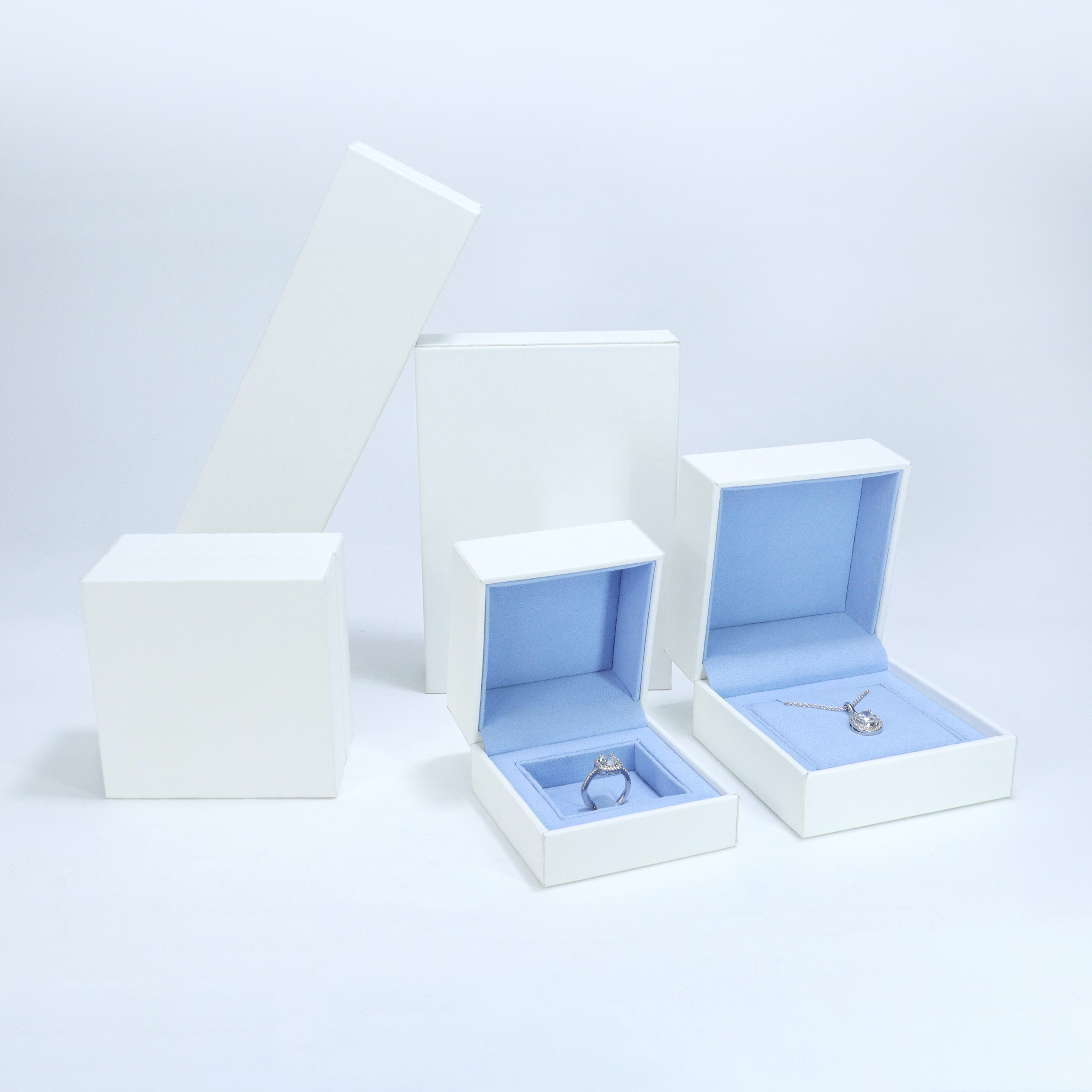 Wholesale Custom Jewelry Box White Packaging Blue Insert Pad