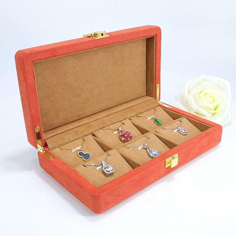 Custom Big size storage case velvet portable jewelry box with free logo color