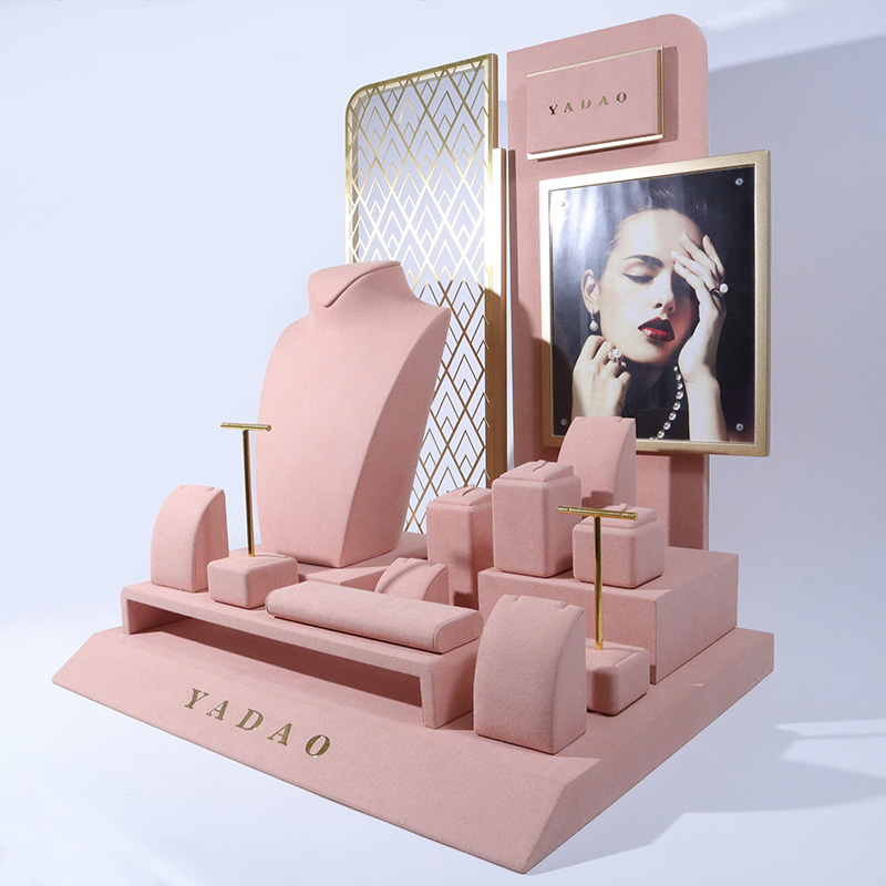 Pink Alahas Display