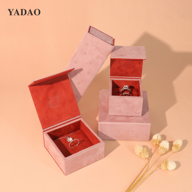 FANAI DESIGN suede material falp style pinky jewellery accessories boutique gift packaging box set