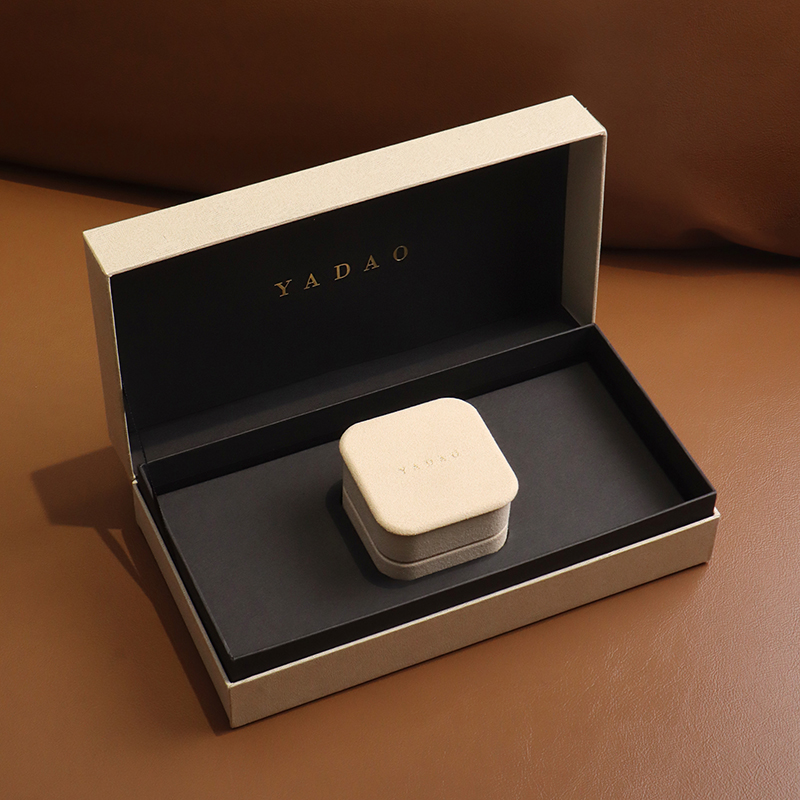 Op maat gemaakte ring diamanten juwelendoos, schatbeschermer, buitenverpakking, papieren doosje