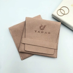 China Yadao flap lid microfiber pouch for jewelry packaging - COPY - 3rm1il fabricante