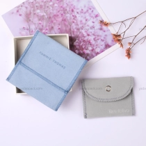 China Yadao Micro tecido pequenas bolsas de joias de alta qualidade com botão fabricante