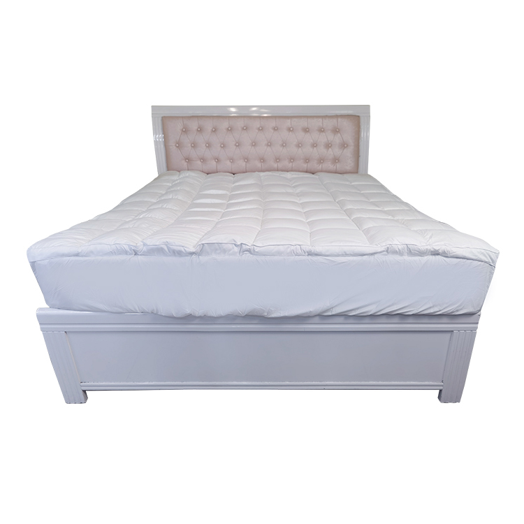 الصين Skin-Friendly White Color Waterproof Bed Protector Cover Manufacturer الصانع