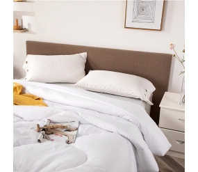 Китай Белое одеяло для кровати Простое стеганое одеяло Постельные принадлежности Одеяло с шерстяным наполнителем Оптовый торговец производителя