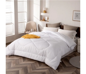 China Home Anti Bacterial Wool Filled Comforter Supplier manufacturer