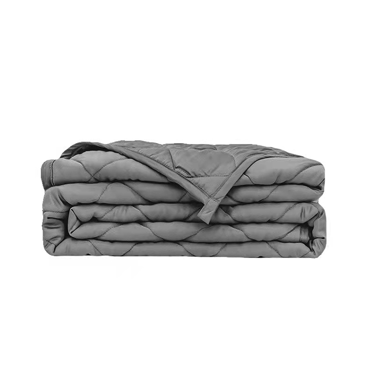 China Breathable Material With Pure Glass Beads Cooling Heavy Blanket China Weighted Blanket Supplier manufacturer