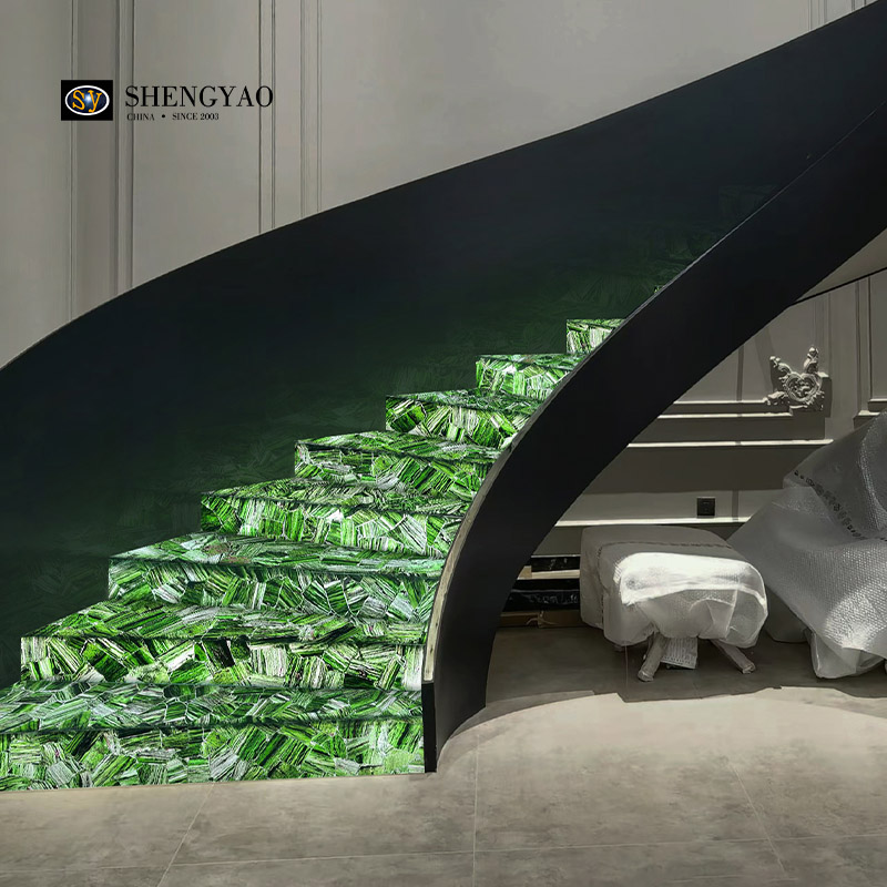 Escadas retroiluminadas esmeralda vermelha, laje de pedra semipreciosa translúcida verde