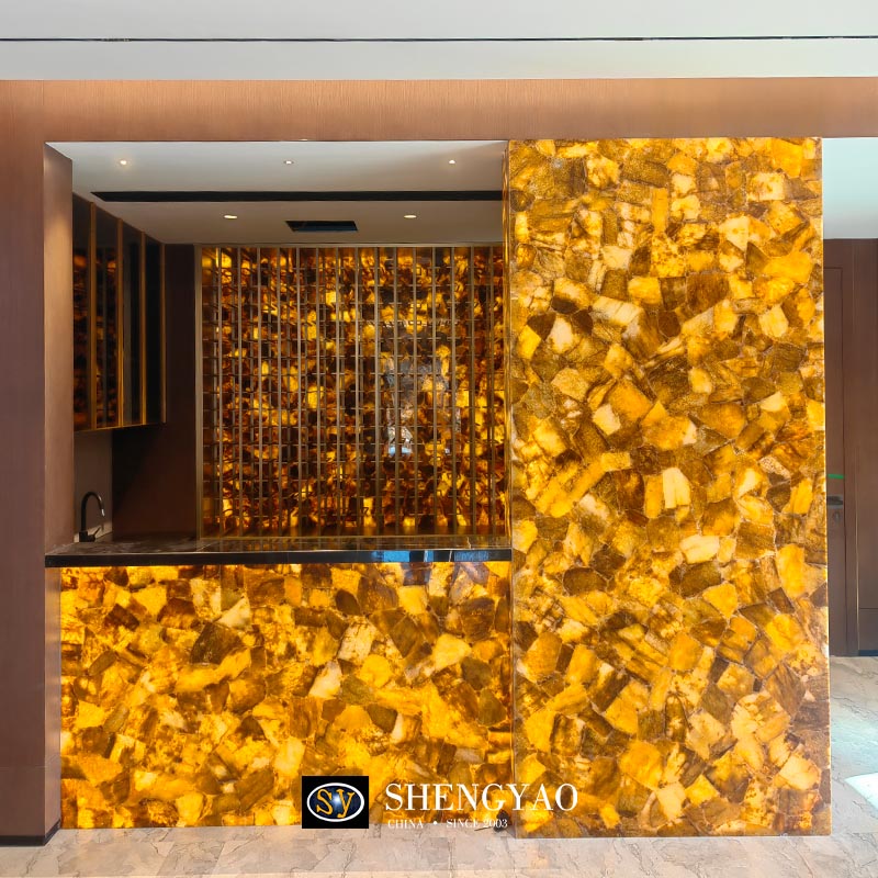 Semi Precious Stone Project Showcase | Gelbe Kristallstangenraum