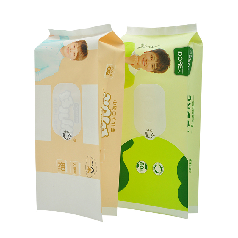 Made in China custom printing baby Wet Wipe bag with sticker