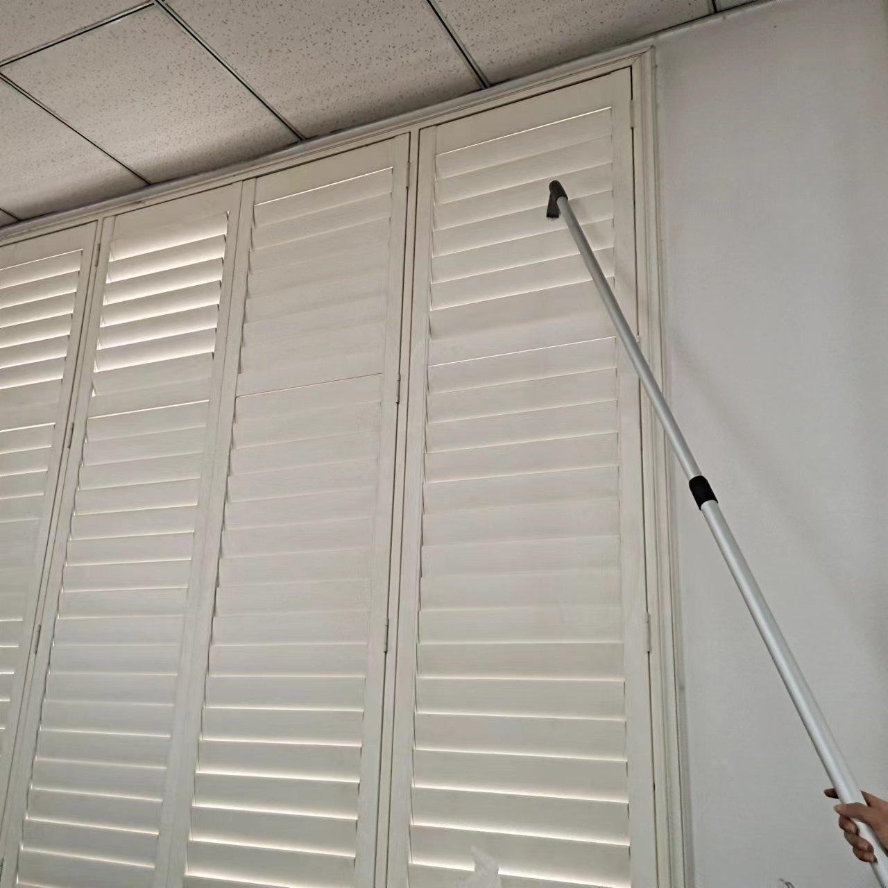 China shutter extended rod supplier,shutter extended rod to open and close high place louver,handheld shutter extended rod