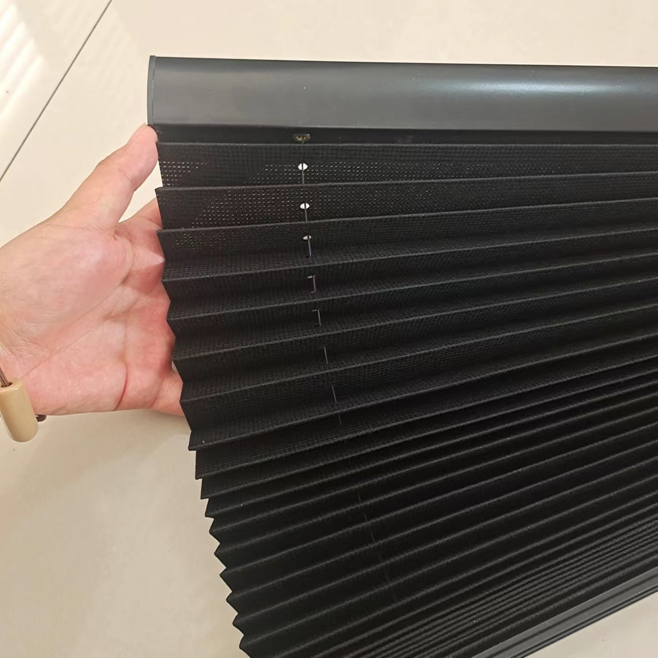 Heze Huasheng Pleated Shade, 100% Blakout Pleated Shade, Pleated Shade Supplier in China