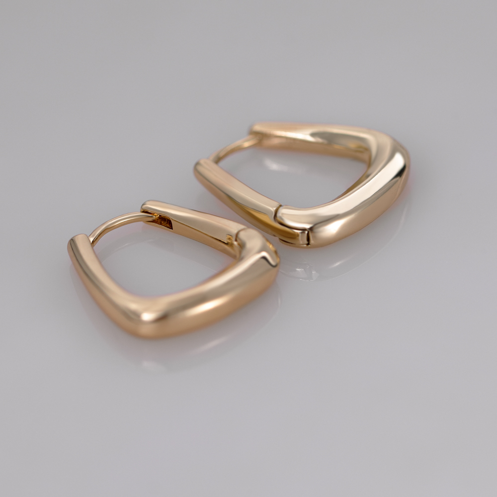 Модные геометрические ювелирные изделия Маленькая квадратная серьга-кольцо.