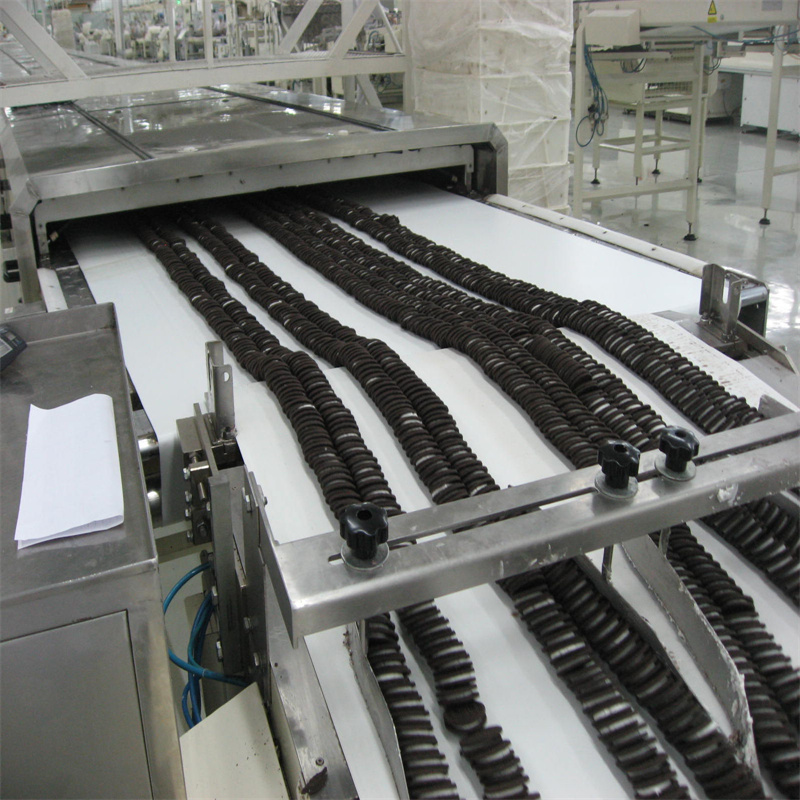 Tunnel de refroidissement polyvalent pour biscuits au chocolat en acier inoxydable haute performance AMC