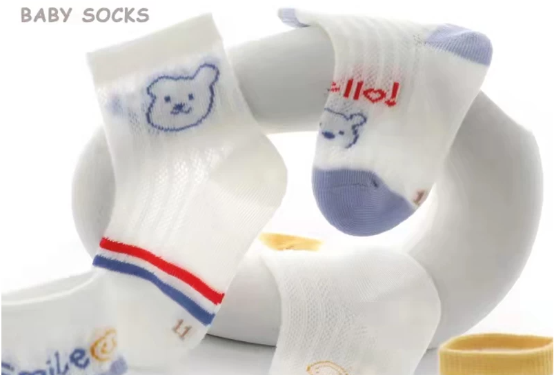 Foshan Nanhai Jixingfeng Breit Factory lanceert ademende zomerbabysokken voor bulkorders