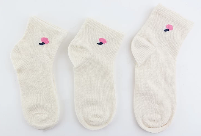 Jixingfeng Baby Sock Manufacturer Offers OEM/ODM Services for Bulk Orders