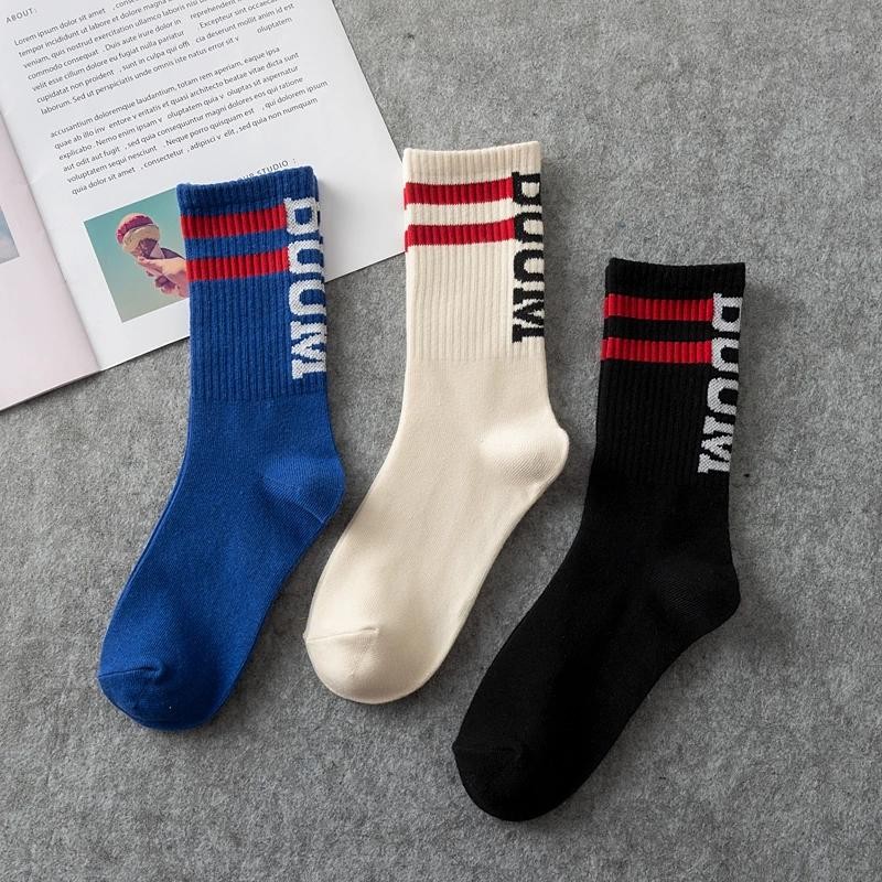 Proveedores chinos de calcetines deportivos de moda