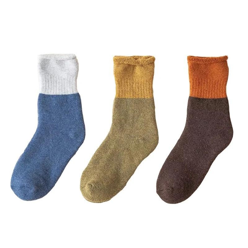 China supplier fashionable socks OEM