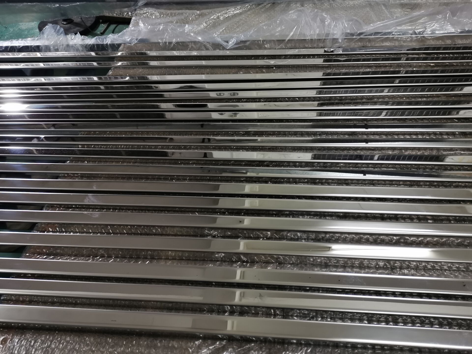 24x25mm square stainless steel U channel cap rail
