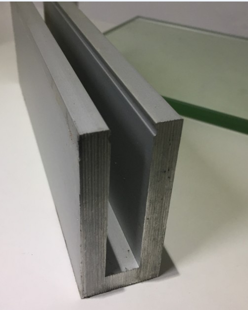 Barandilla de cristal de aluminio del canal de U
