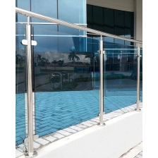China Balcony Outdoor Stainless Steel Baluster Glass Railing With Blue Tempered Glass manufacturer