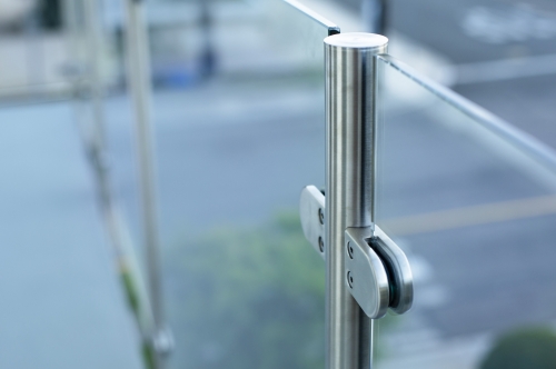 Escovado design de trilhos de vidro de aço inoxidável 316 para deck