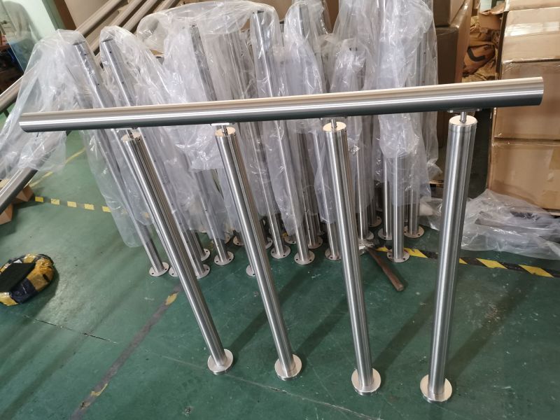 Stainless steel railing for sandston stairs