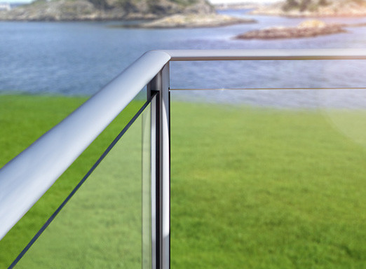 ringhiera di vetro balcone in alluminio disegno