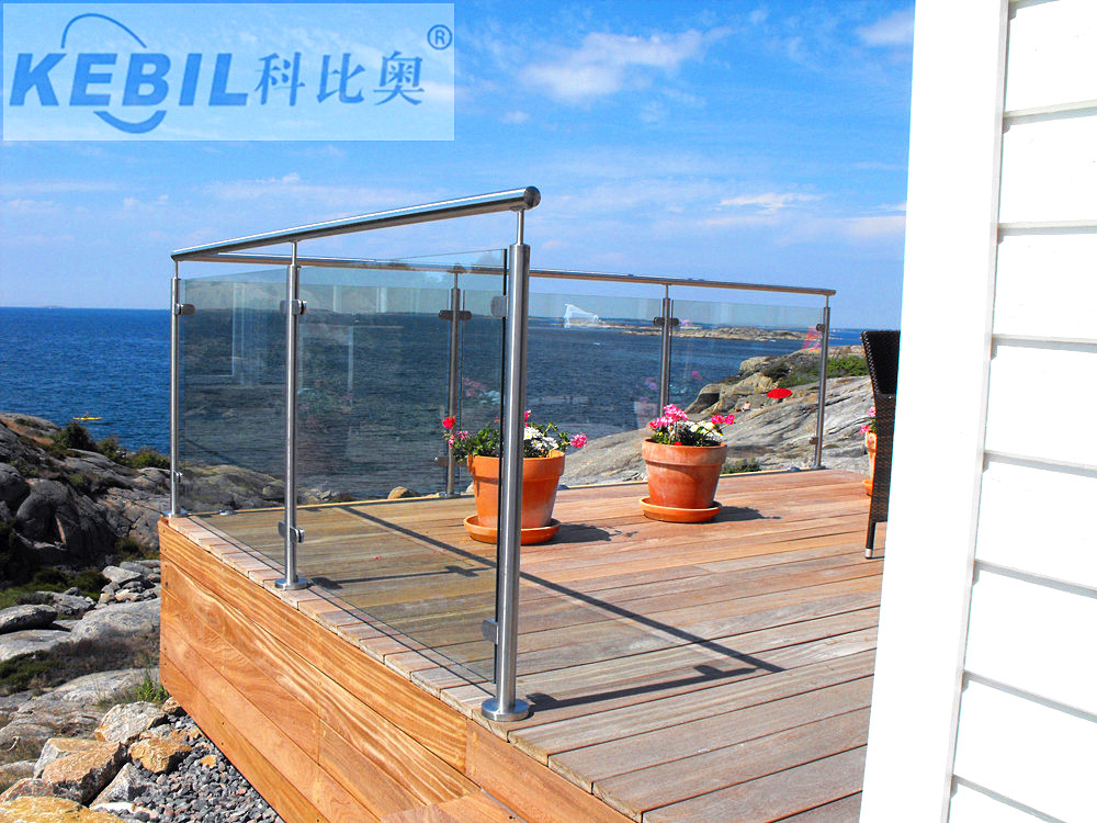 sistema de grade de vidro para decks de varanda externos